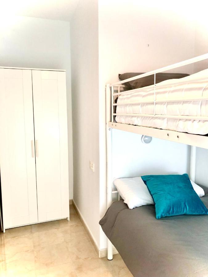 Apartamentos Cruz Granada Esterno foto